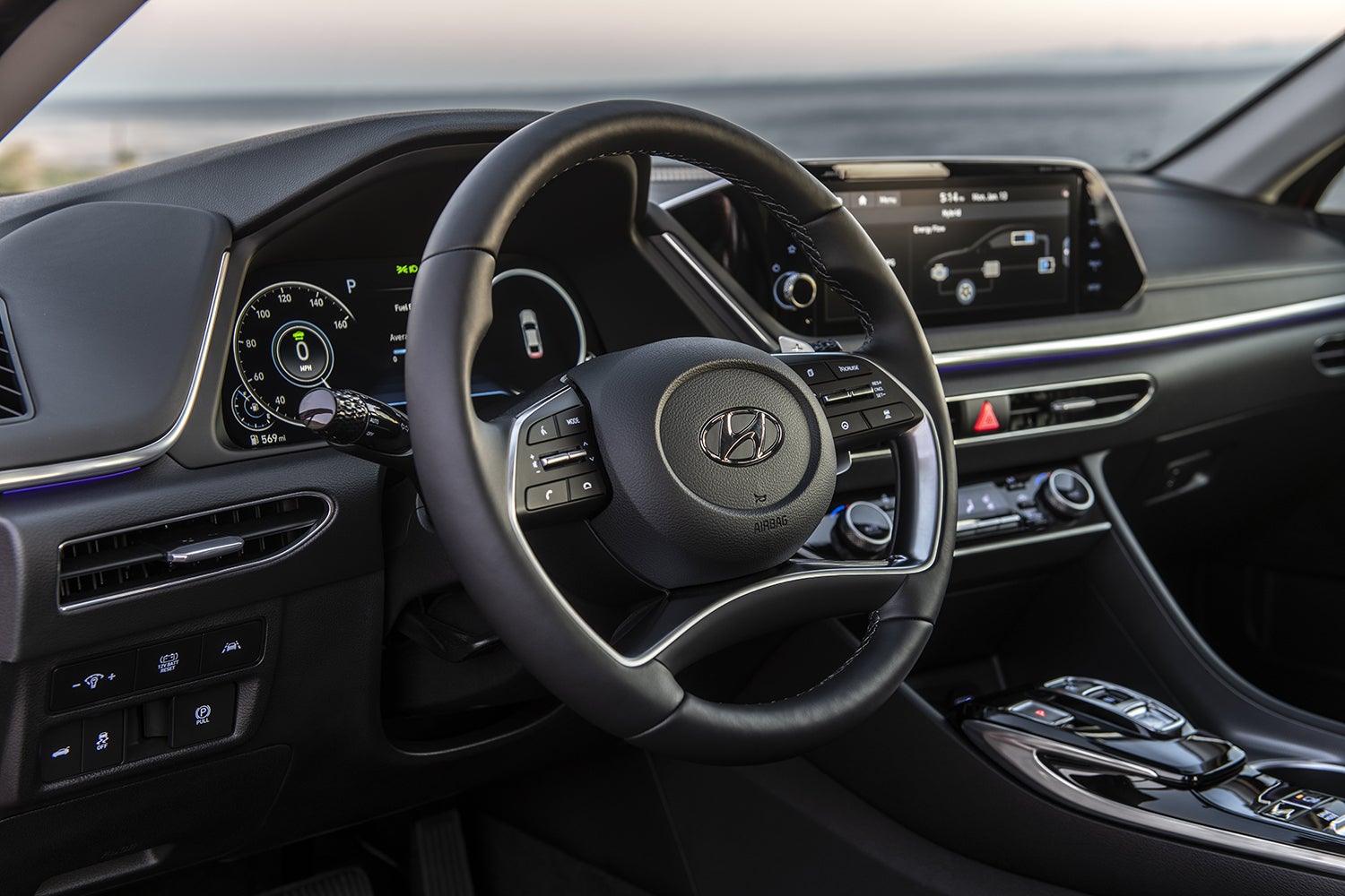 Close-up of the steering wheel of the 2023 Hyundai Sonata Hybrid