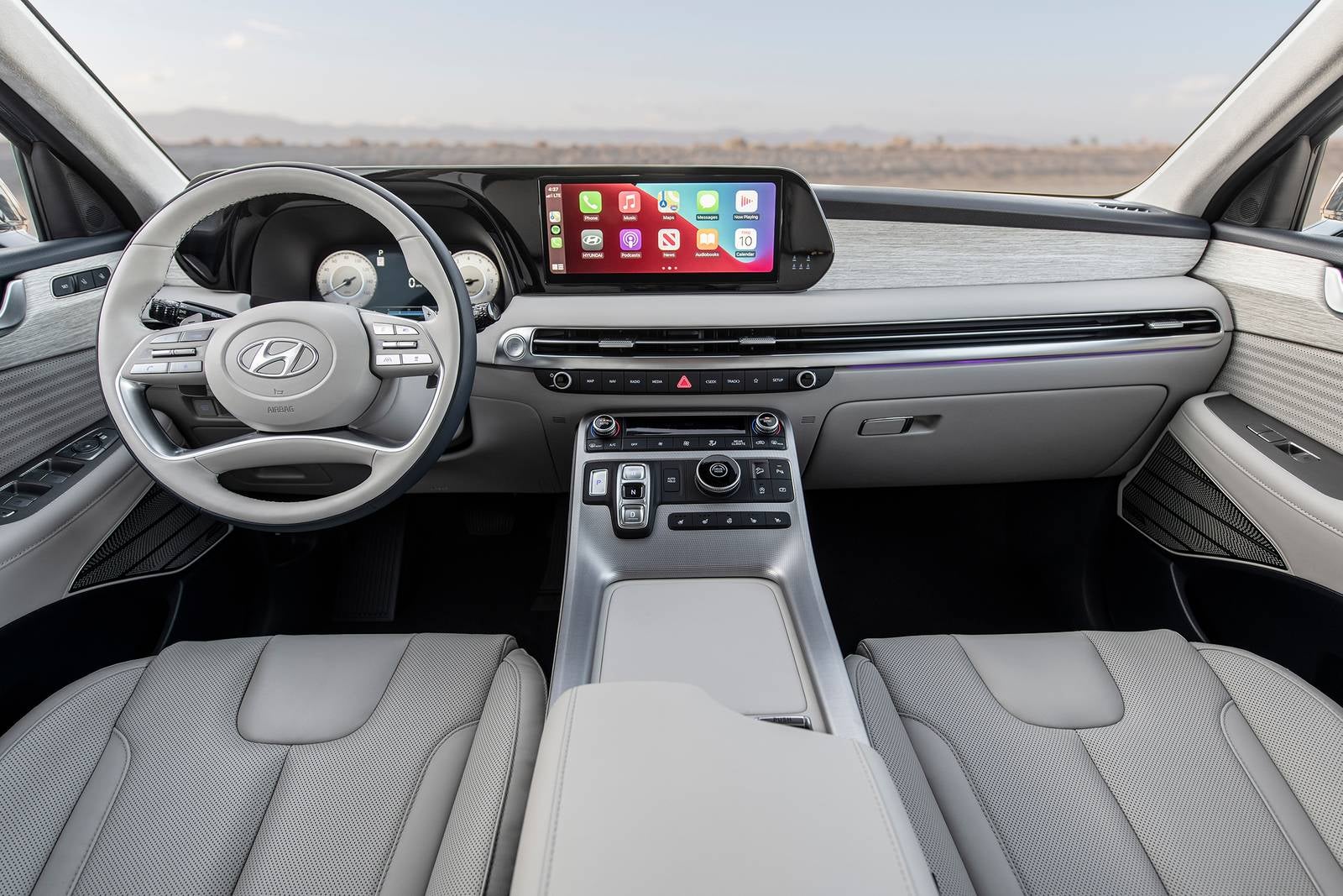 Image of the dashboard of the 2023 Hyundai Palisade