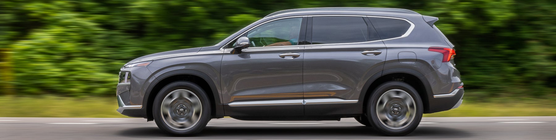 Image of the interior space of the 2023 Hyundai Santa Fe PHEV